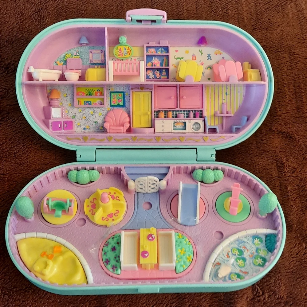 RARE Vintage 90s 1992 Bluebird Polly Pocket Babysitting Nursery Stamper Compact - Picture 2 of 10